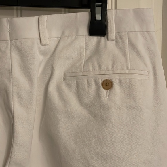 Lauren Ralph Lauren Khaki Pants. Men’s size W36xL30 💯 % cotton‎ 4 pocket pants. - Picture 6 of 10
